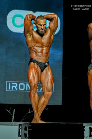 CLASSIC PHYSIQUE +178